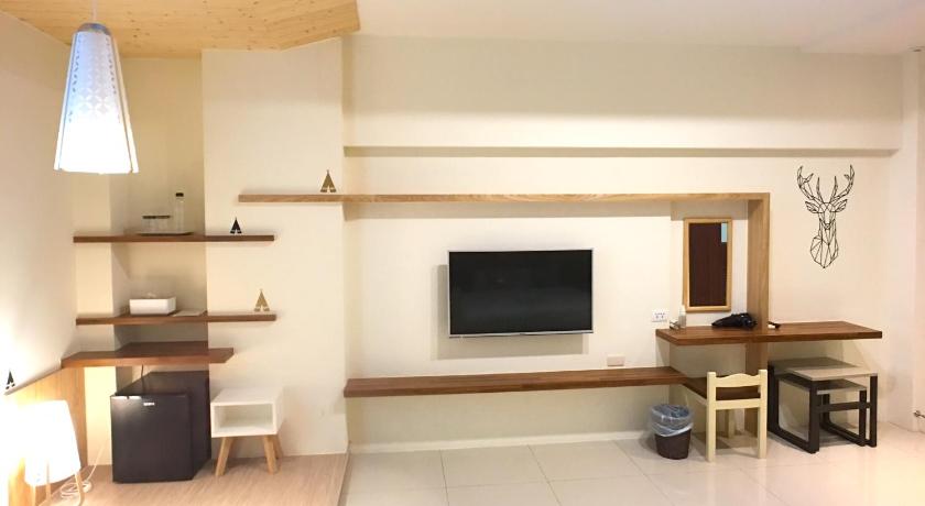 DIO INN - image 29