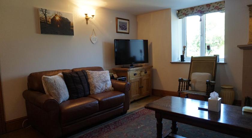 Chapel Croft Guest House In Biddulph Room Deals Photos - 