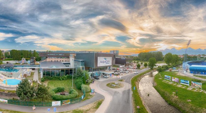 Hotel AquaCity Mountain View photo