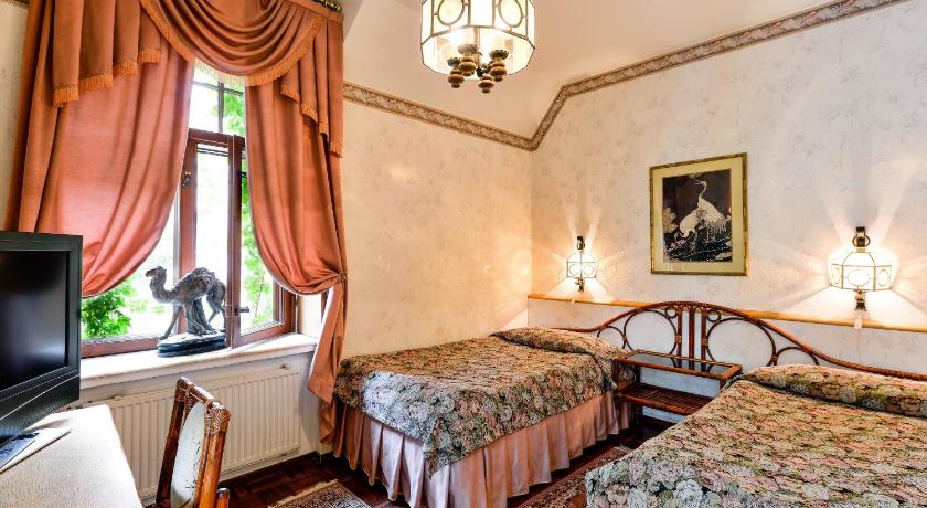 Image of Double or Twin Room 12