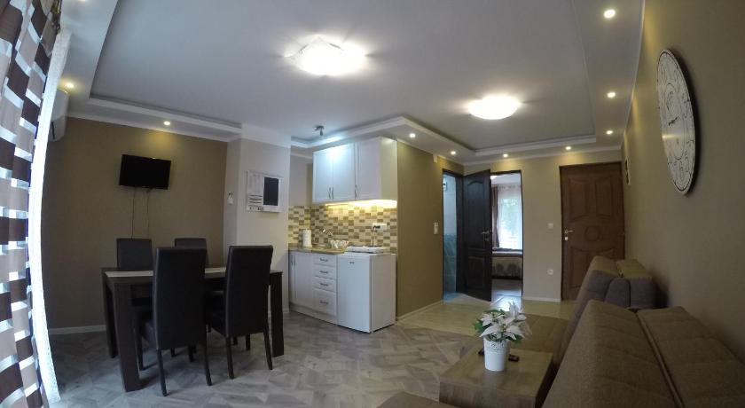 Apartman Bogic — Hotel in Golubac