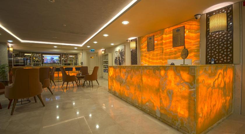 Antusa Palace Hotel & Spa - image 4