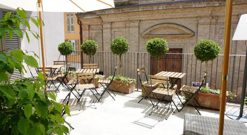 La Canonica - charming self-catering apartments in Nizza Monferrato