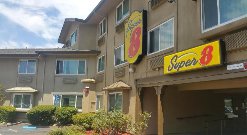 Super 8 By Wyndham Sacramento