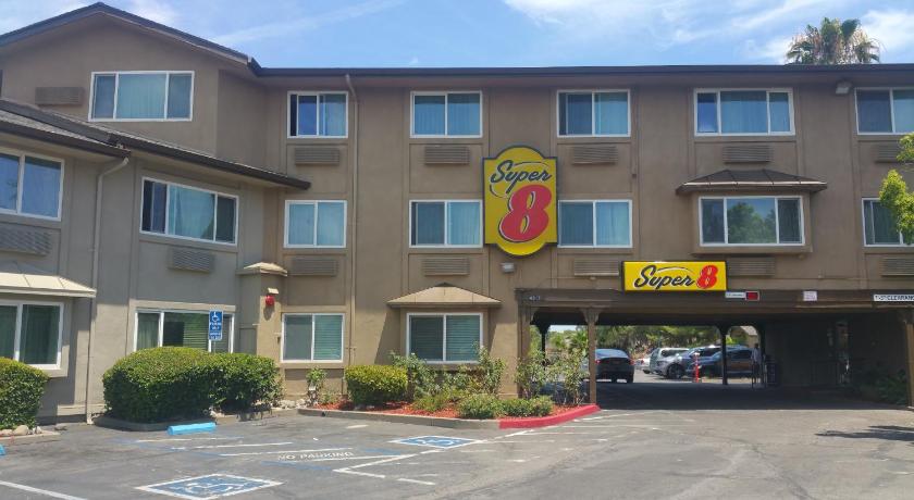 Super 8 By Wyndham Sacramento