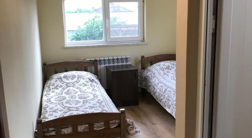 Image of Twin Room 8
