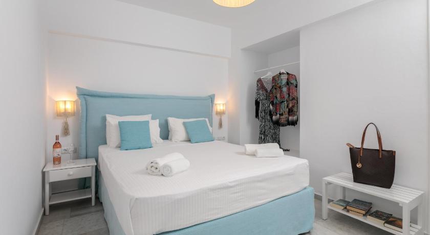 Ippokampos Town Apartments — Hotel in Naxos Island