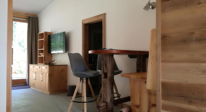 Image of Chalet 50 5