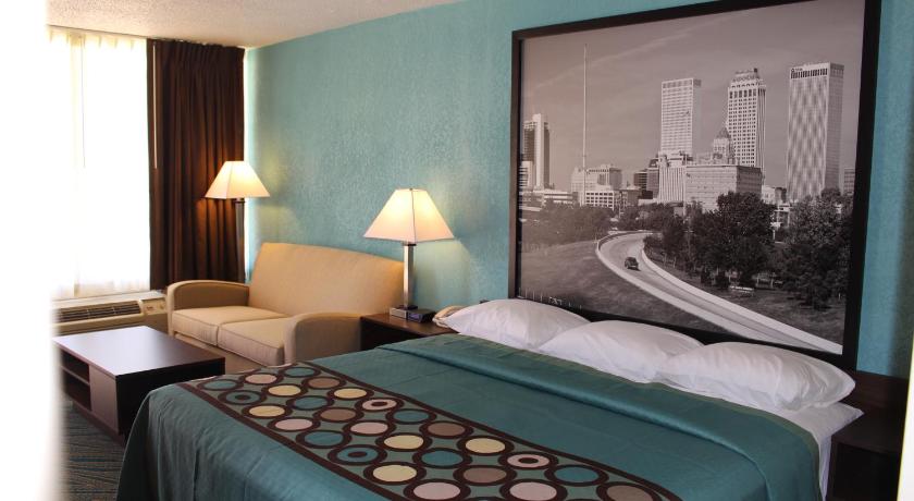 Super 8 By Wyndham Duncan photo