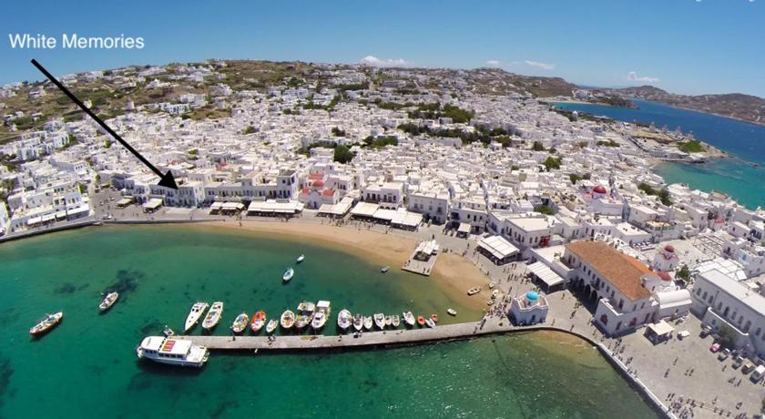 White Memories, seafront luxury apartment Mykonos photo
