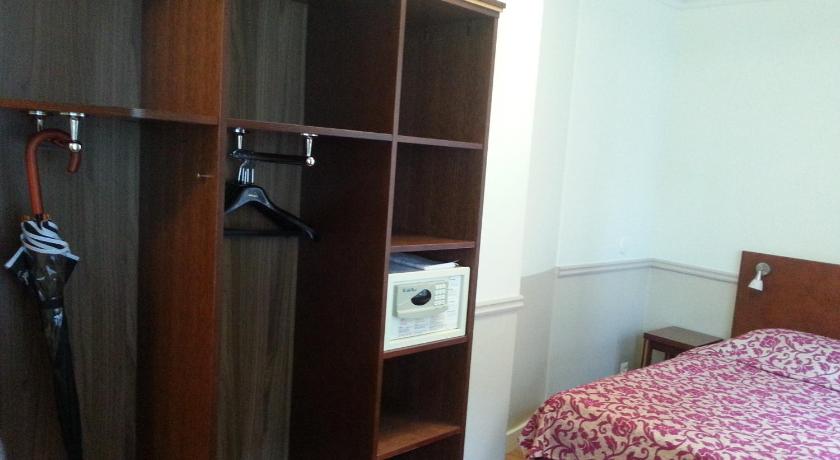 Hotel Anna photo