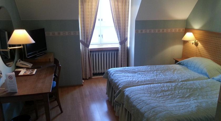 Image of Standard Quadruple Room 5