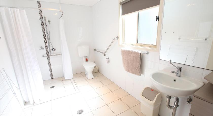 Image of Superior Three-Bedroom Villa - Accessible 2