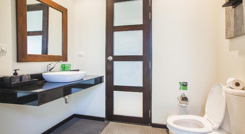 One Bedroom Oriental Villa Nai Harn photo