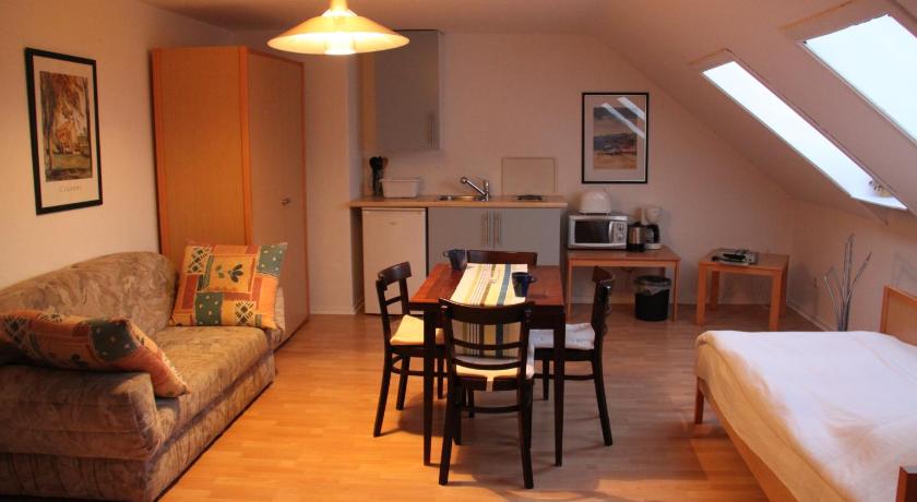 Image of Triple Room with Shared Bathroom and Kitchenette 0