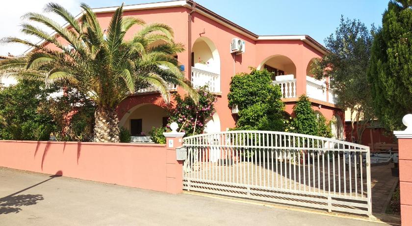 Villa Mare Apartments photo