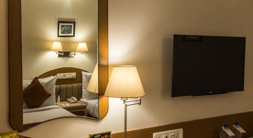 Image of Deluxe Room 9