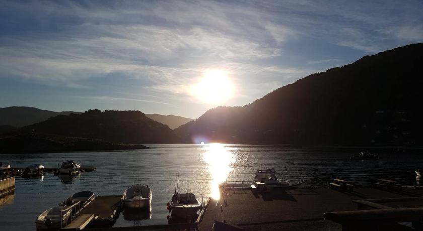 Fjord Residensen Skanevik photo