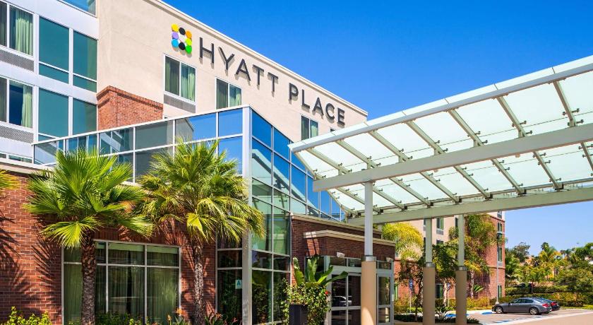 Hyatt Place San Diego Carlsbad Vista photo