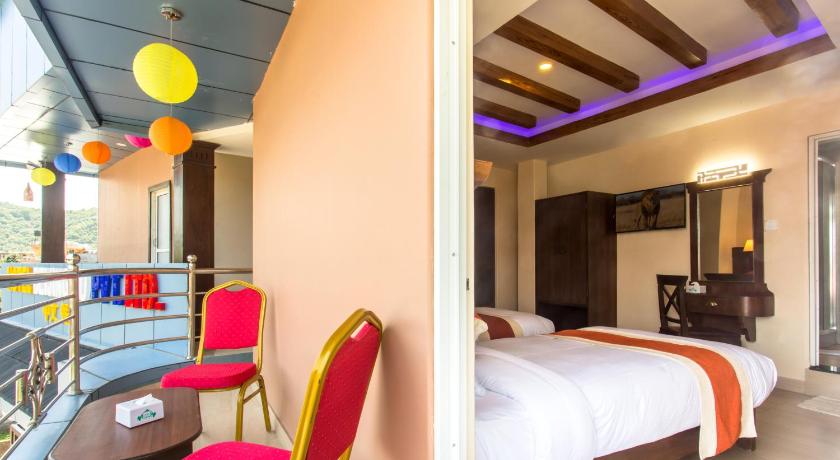 OYO 218 Hotel Beijing Lu — Pokhara (2)