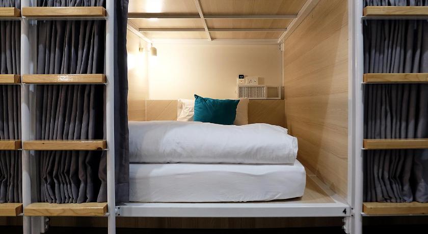 Image of Single Bed in Male Dormitory Room 7