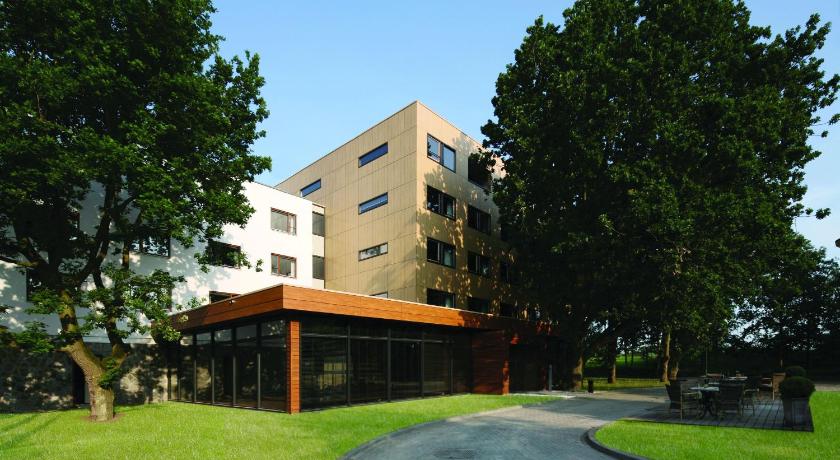 Fletcher Wellness-Hotel Stadspark in Bergen Op Zoom - See 2023 Prices