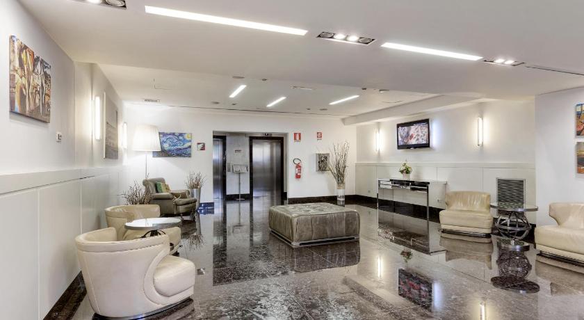 Italiana Hotels Milan Rho Fair photo