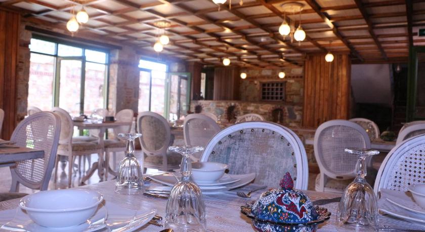 Celsus Boutique Hotel - image 14
