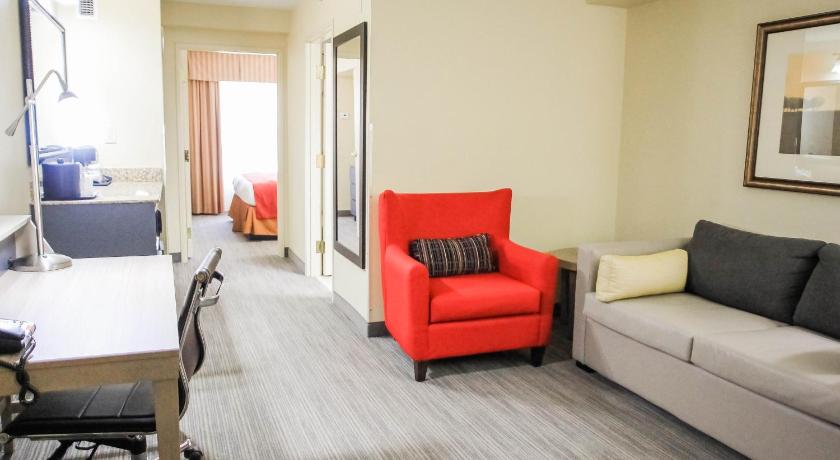 Country Inn & Suites by Radisson, Chester, VA