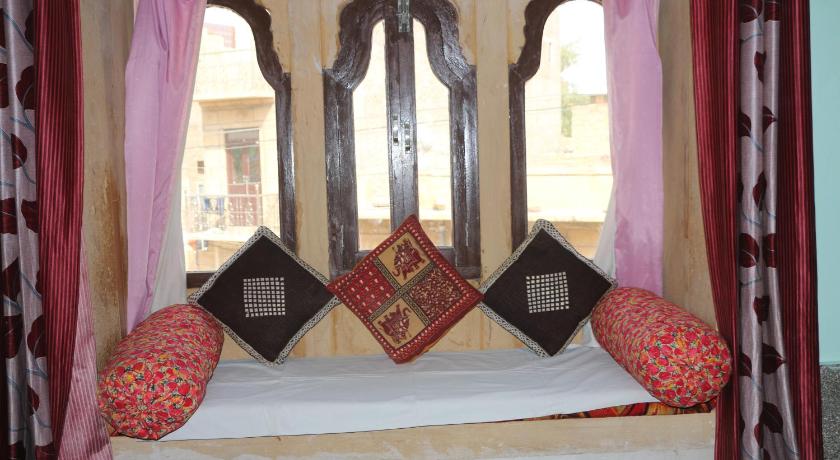Ratan Hostel - image 2