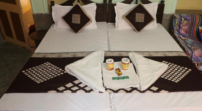 Ratan Hostel - image 3
