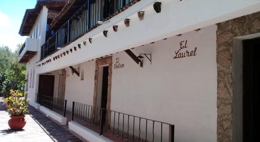 Hotel Hacienda la Puerta de Enmedio