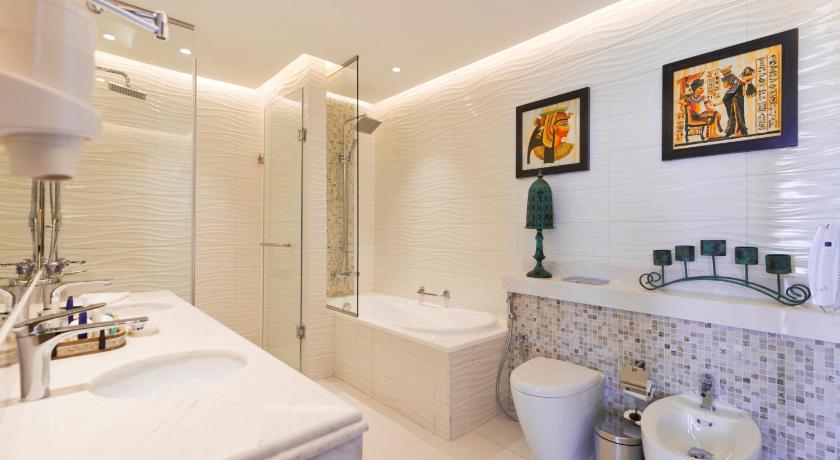 Image of One Bedroom Suite Sea View 2