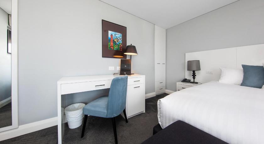 Canberra Rex Hotel and Serviced Apartments