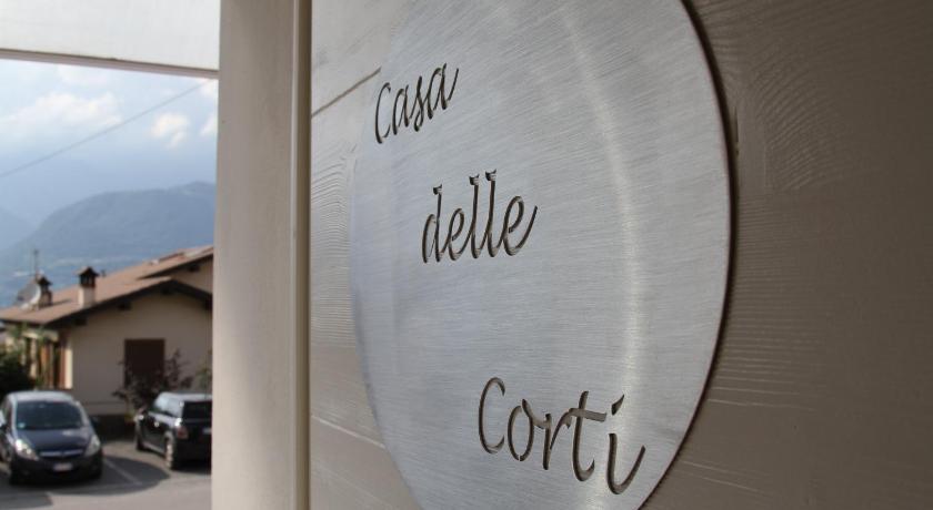 Casa delle Corti — Hotel in Colico