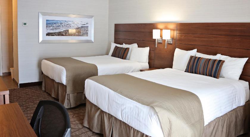 Waterfront Inn photo