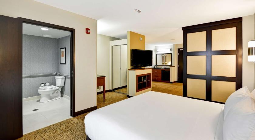 Hyatt Place Chicago Warrenville