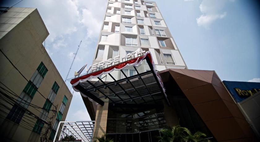 Verse Luxe Hotel Wahid Hasyim