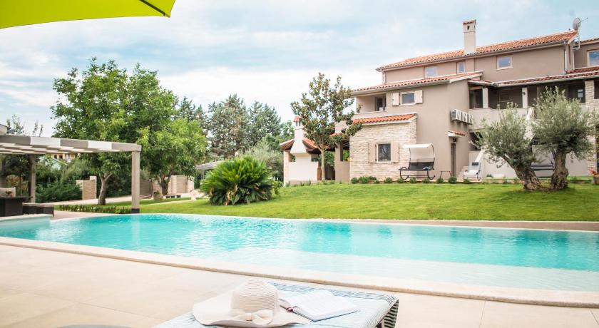Beautiful Villa Julia, south Istria, garden, pool photo
