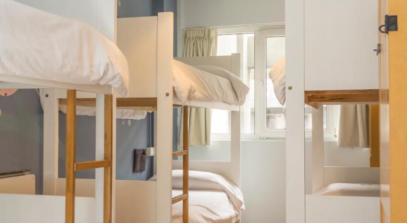 Imagen de Cama Individual en dormitorio compartido de 6 camas (Single Bed in 6-Bed Dormitory Room) 0