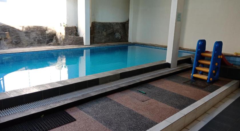 Villa Hanyomi — Hotel in Malang
