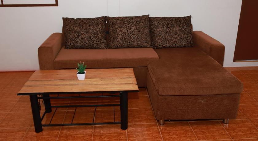 Image of Two-Bedroom House 10