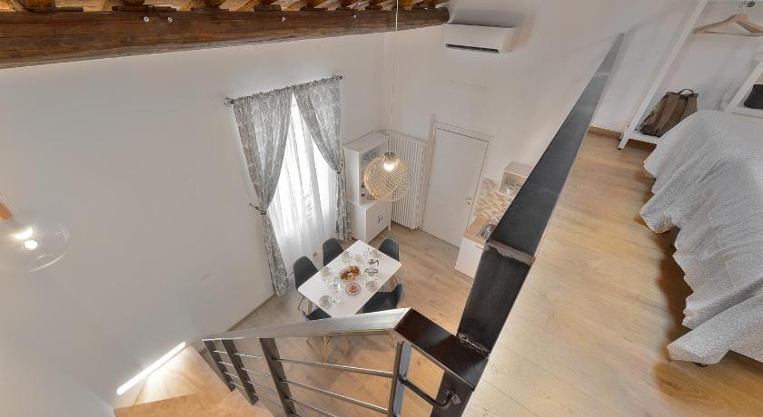 Sarpi Loft Florence photo