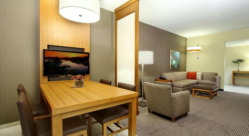 Image of King Bedroom Suite 0