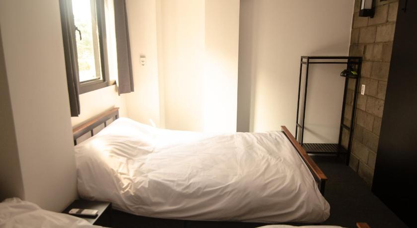 Image of Quadruple Room with Private Bathroom 9