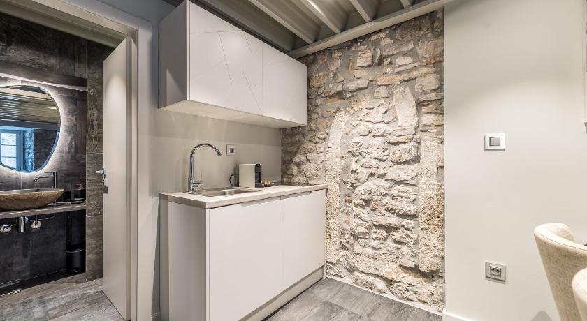 Alma Lofts photo