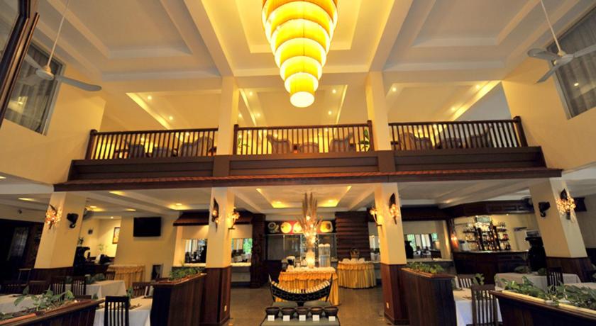 City River Hotel - image 3