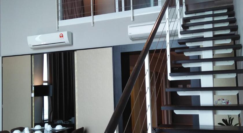 Image of Standard loft 15