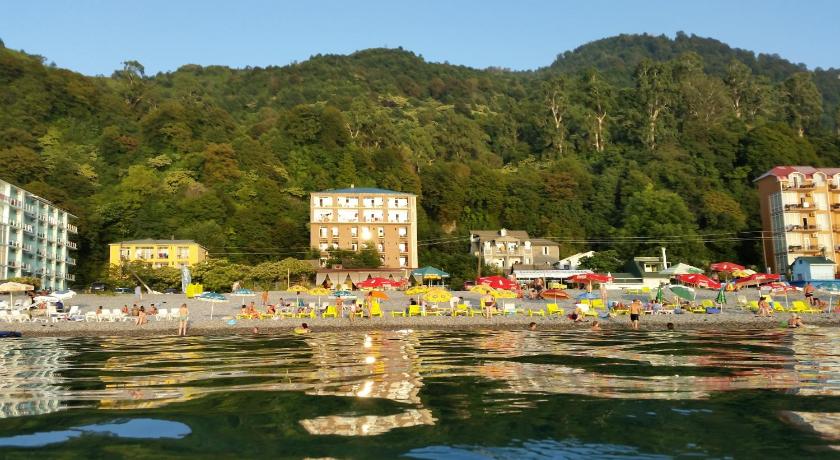 Hotel Kvariati Nugo — Hotel in Batumi