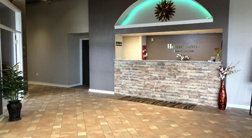 HomeTown Inn and Suites Belle Plaine